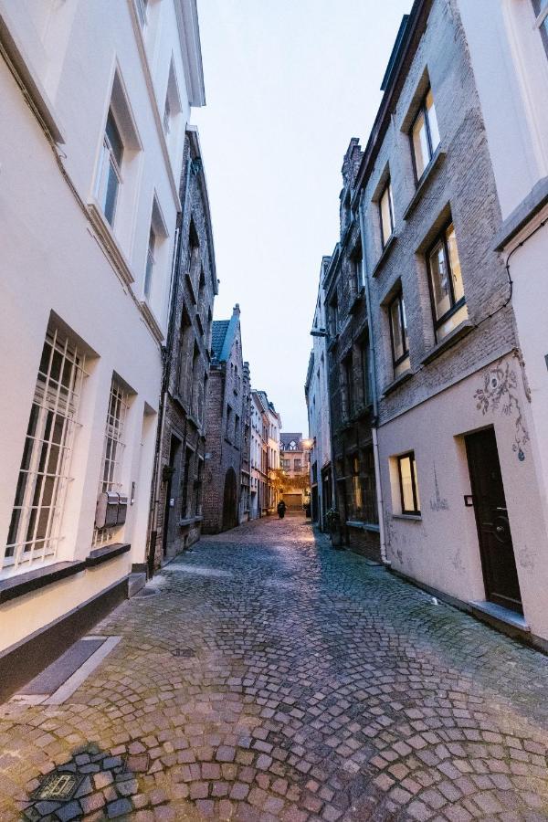 Huize 'De Moriaan' In Historic Center Villa Antwerp Exterior photo